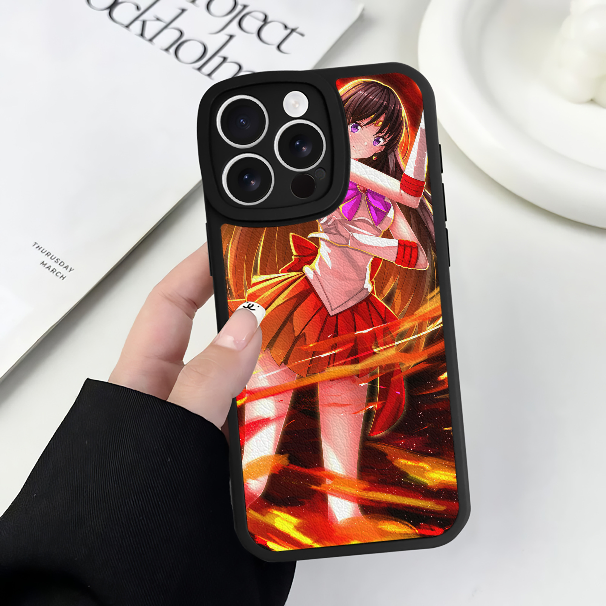 （画像用） 美少女戦士セーラームーン Sailor Moon 【iPhone 16シリーズ対応】シリコンスマホケース（レザー調） 材質：シリコン